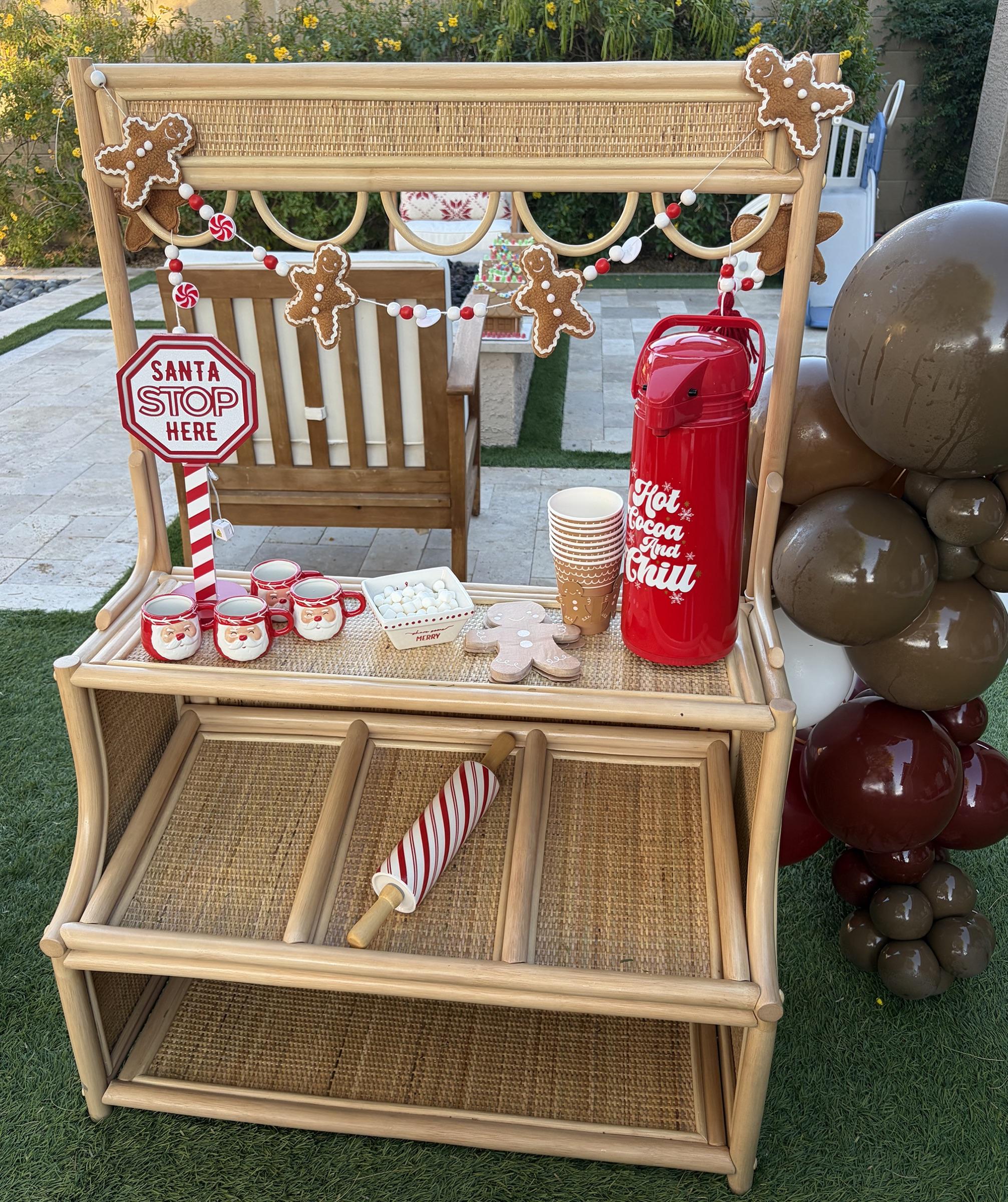 Wooden Lemonade Stand thumbnail 2