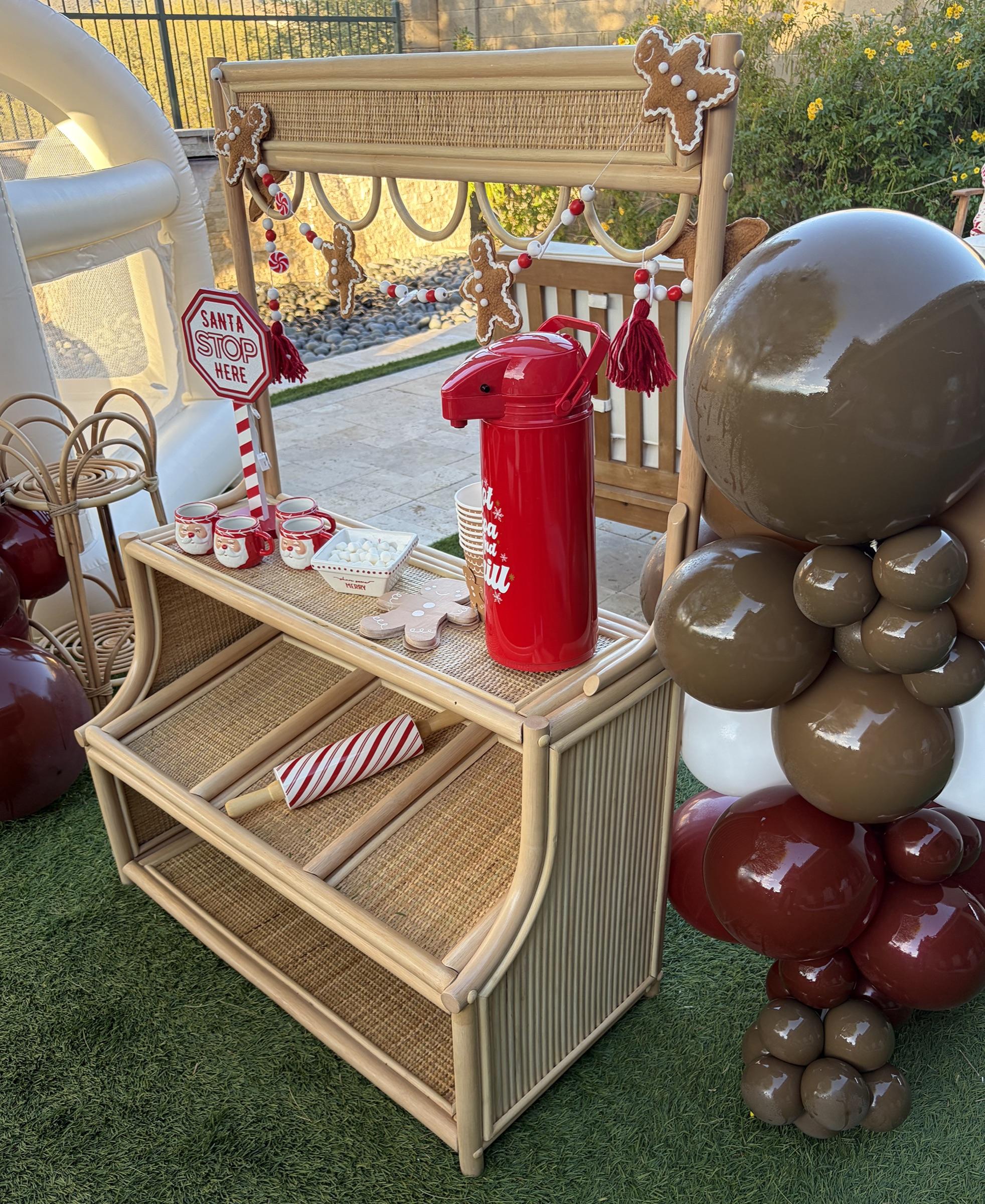 Wooden Lemonade Stand thumbnail 3