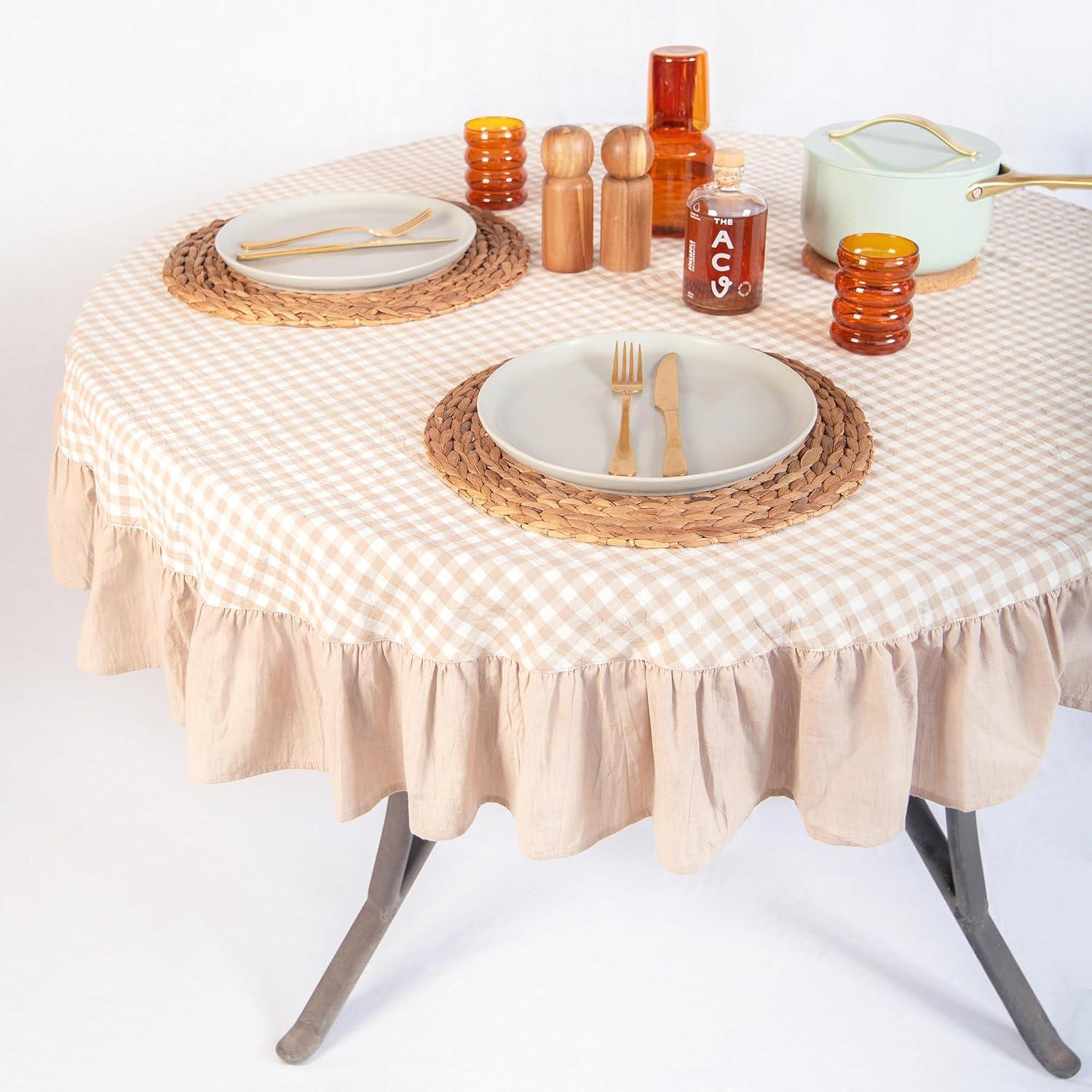 Beige Gingham Farmhouse Round Table Linen thumbnail 3