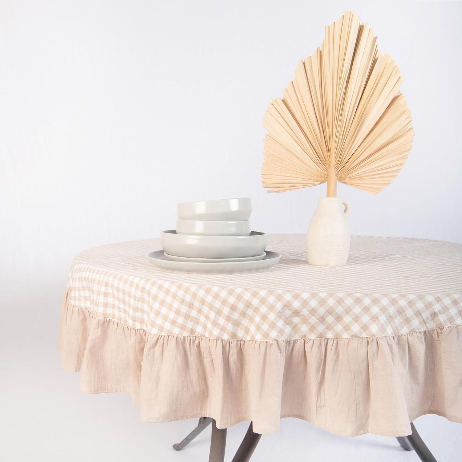Beige Gingham Farmhouse Round Table Linen thumbnail 4